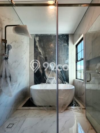 Hunian Mewah Dijual LT 330m2 di Cilandak, Jakarta Selatan Hunian Mewah Dijual LT 330m2 di Cilandak, Jakarta Selatan