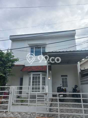 Dijual Rumah Modern 3 KT di Sektor 5 - Bintaro, Tangerang Selatan Dijual Rumah Modern 3 KT di Sektor 5 - Bintaro, Tangerang Selatan