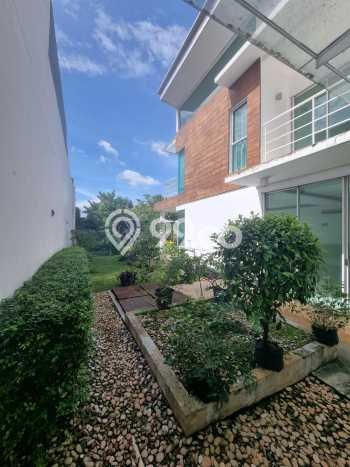 Rumah Mewah Siap Huni LT 830m2 di Kebayoran Baru, Jakarta Selatan Rumah Mewah Siap Huni LT 830m2 di Kebayoran Baru, Jakarta Selatan