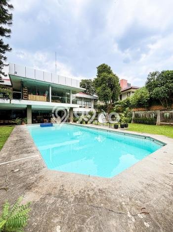 Unit Komersial Dijual di Kemang Jakarta Selatan Luas Tanah 1630m2, Luas Bangunan 1050m2 Unit Komersial Dijual di Kemang Jakarta Selatan Luas Tanah 1630m2, Luas Bangunan 1050m2