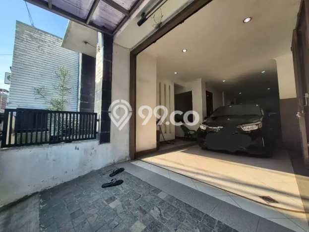 Rumah Kost untuk Dijual di Gandaria Punya 10 Kamar Rumah Kost untuk Dijual di Gandaria Punya 10 Kamar