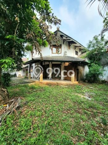 Jual Rumah Mewah Megah Dengan View Eksklusif di Kemang, Jakarta Selatan Jual Rumah Mewah Megah Dengan View Eksklusif di Kemang, Jakarta Selatan