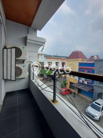 Unit Ruko Dijual di Tangerang Selatan LT 32m2 & LB 128m2 Unit Ruko Dijual di Tangerang Selatan LT 32m2 & LB 128m2