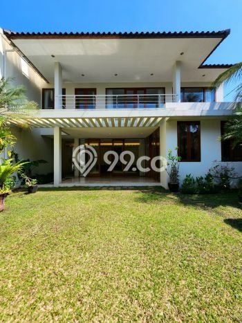 Rumah Disewakan Jakarta Selatan LT 630m2 LB 550m2 Kawasan Kemang Rumah Disewakan Jakarta Selatan LT 630m2 LB 550m2 Kawasan Kemang
