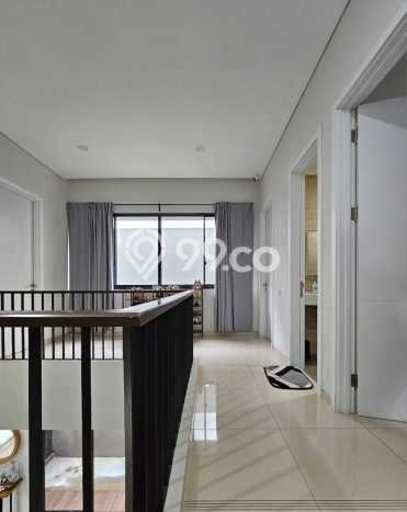 Rumah Elit Modern Siap Huni di Sektor 9-Bintaro Tangerang Selatan Rumah Elit Modern Siap Huni di Sektor 9-Bintaro Tangerang Selatan