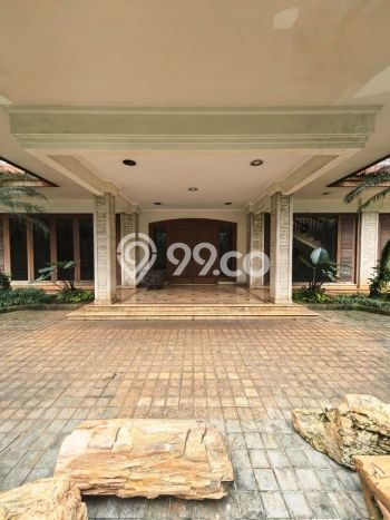 Rumah Luxury Modern Tanpa Renovasi di Pondok Indah Jakarta Selatan Rumah Luxury Modern Tanpa Renovasi di Pondok Indah Jakarta Selatan