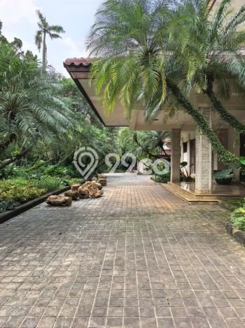Rumah Luxury Modern Tanpa Renovasi di Pondok Indah Jakarta Selatan Rumah Luxury Modern Tanpa Renovasi di Pondok Indah Jakarta Selatan