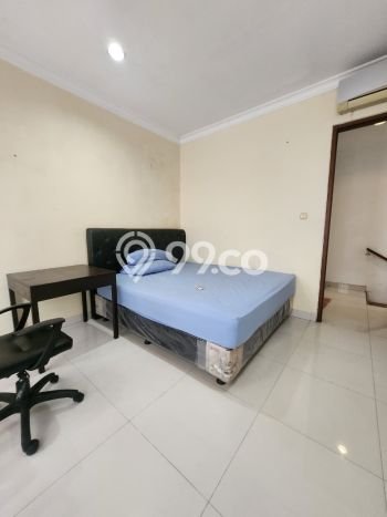 Rumah Elit Modern Siap Huni di Tanah Kusir Jakarta Selatan Rumah Elit Modern Siap Huni di Tanah Kusir Jakarta Selatan