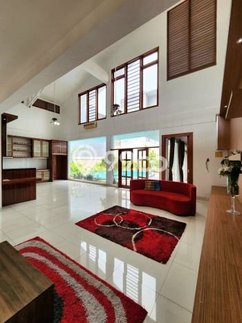 Dijual Rumah Luas Megah Dengan View Eksklusif di Pondok Indah, Jakarta Selatan Dijual Rumah Luas Megah Dengan View Eksklusif di Pondok Indah, Jakarta Selatan