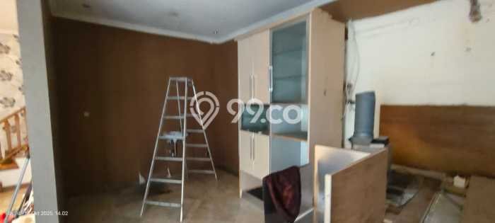 Dijual Rumah Mewah Elegan Dengan View Cantik di Sektor 9-Bintaro, Tangerang Selatan Dijual Rumah Mewah Elegan Dengan View Cantik di Sektor 9-Bintaro, Tangerang Selatan