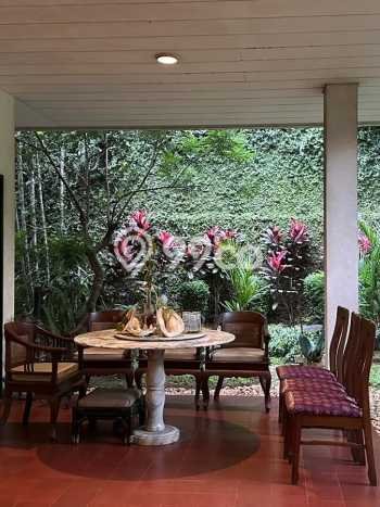 Rumah Elit Modern Siap Huni di Permata Hijau Jakarta Selatan Rumah Elit Modern Siap Huni di Permata Hijau Jakarta Selatan