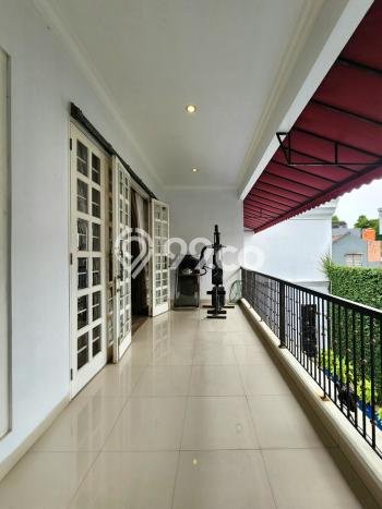 Siap Huni Hunian Elit 6 Kamar di Kebayoran Lama Dekat ke Mana Saja Siap Huni Hunian Elit 6 Kamar di Kebayoran Lama Dekat ke Mana Saja