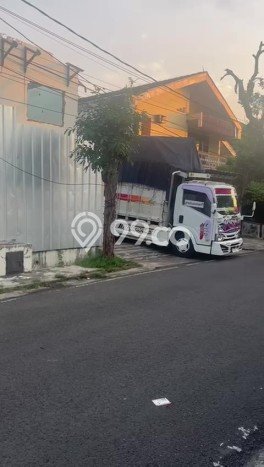 Lahan Strategis di Kebayoran Lama Dijual dengan Luas 360m2 Lahan Strategis di Kebayoran Lama Dijual dengan Luas 360m2