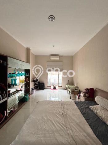 Rumah Elit Modern Siap Huni di Bintaro Jakarta Selatan Rumah Elit Modern Siap Huni di Bintaro Jakarta Selatan