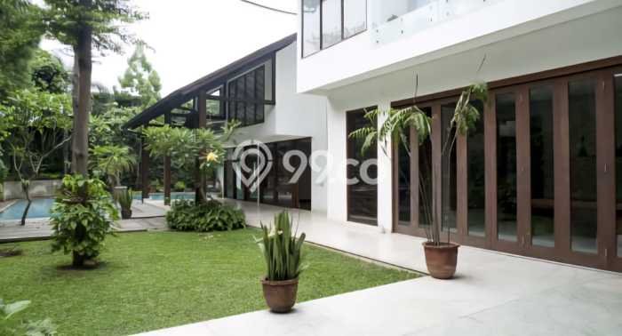 Rumah Elit LB 1400m2 Siap Pakai Desain Elegan di Kemang, Jakarta Selatan Rumah Elit LB 1400m2 Siap Pakai Desain Elegan di Kemang, Jakarta Selatan