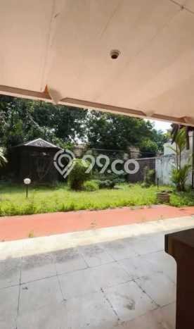 Rumah Eksklusif Siap Huni LT 942m2 di Kebayoran Lama, Jakarta Selatan Rumah Eksklusif Siap Huni LT 942m2 di Kebayoran Lama, Jakarta Selatan