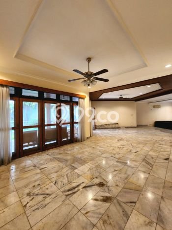 Jual Rumah Mewah Megah Dengan View Eksklusif di Kemang, Jakarta Selatan Jual Rumah Mewah Megah Dengan View Eksklusif di Kemang, Jakarta Selatan