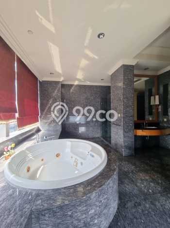 Dijual Apartemen Prestisius di Mega Kuningan 5 Kamar & 5 Kamar Mandi Dijual Apartemen Prestisius di Mega Kuningan 5 Kamar & 5 Kamar Mandi
