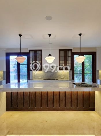 Jual Rumah Mewah Elegan Dengan View Eksklusif di Kemang, Jakarta Selatan Jual Rumah Mewah Elegan Dengan View Eksklusif di Kemang, Jakarta Selatan