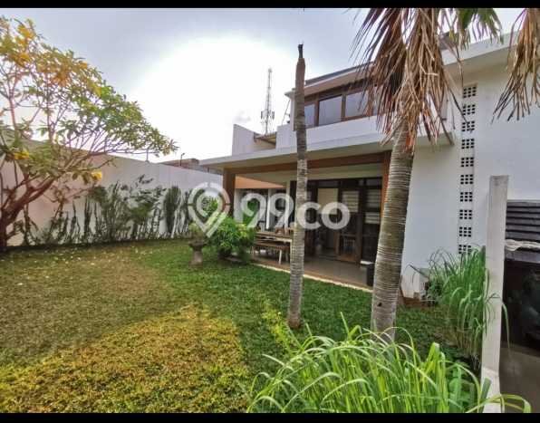 Ready to Use! Luxury House LT 300m2 Desain Elegan di Cirendeu Ready to Use! Luxury House LT 300m2 Desain Elegan di Cirendeu