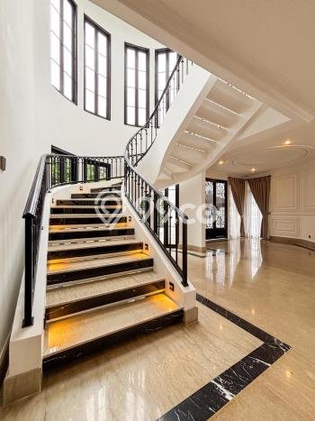 Ready to Use! Luxury House LT 519m2 Desain Modern di Bintaro Ready to Use! Luxury House LT 519m2 Desain Modern di Bintaro