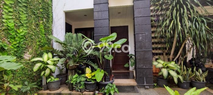 Hunian Mewah LB 225m2 Siap Pakai Desain Elegan di Sektor 9-Bintaro, Tangerang Selatan Hunian Mewah LB 225m2 Siap Pakai Desain Elegan di Sektor 9-Bintaro, Tangerang Selatan