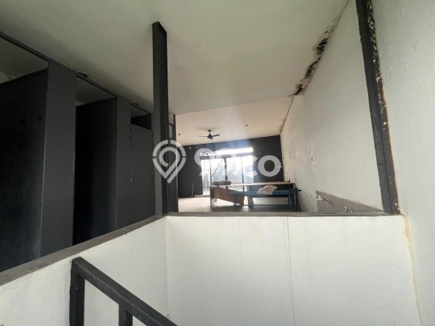 Dijual! Ruko di Bintaro Jakarta Selatan LT 68m2 / LB 280m2 Kawasan Bisnis Dijual! Ruko di Bintaro Jakarta Selatan LT 68m2 / LB 280m2 Kawasan Bisnis