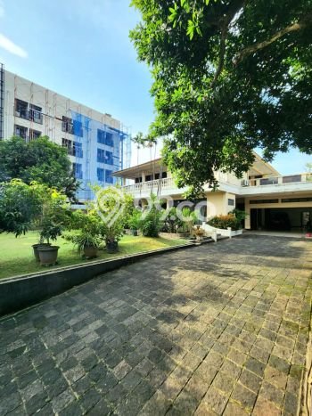For Sale! Premium House LT 1670m2 Desain Elegan di Gandaria For Sale! Premium House LT 1670m2 Desain Elegan di Gandaria