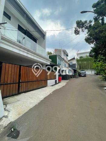 Rumah Mewah LB 194m2 Siap Pakai Desain Elegan di Bintaro, Tangerang Selatan Rumah Mewah LB 194m2 Siap Pakai Desain Elegan di Bintaro, Tangerang Selatan
