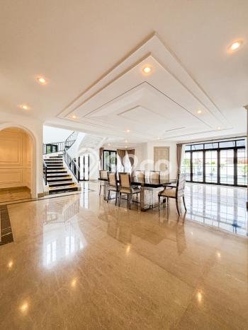 Ready to Use! Luxury House LT 519m2 Desain Modern di Bintaro Ready to Use! Luxury House LT 519m2 Desain Modern di Bintaro