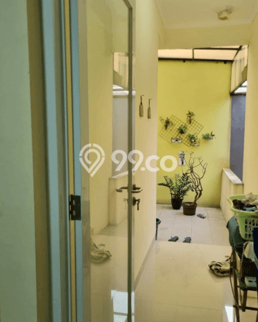 Hunian Mewah LB 180m2 Siap Pakai Desain Elegan di Pejaten, Jakarta Selatan Hunian Mewah LB 180m2 Siap Pakai Desain Elegan di Pejaten, Jakarta Selatan