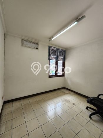Gudang Bagus Dijual LB 1140m2 Lokasi Strategis Jakarta Selatan Area Cocok untuk Bisnis Gudang Bagus Dijual LB 1140m2 Lokasi Strategis Jakarta Selatan Area Cocok untuk Bisnis