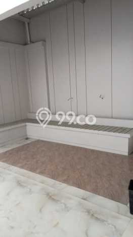 Hunian Mewah Dijual LT 222m2 di BSD, Tangerang Selatan Hunian Mewah Dijual LT 222m2 di BSD, Tangerang Selatan