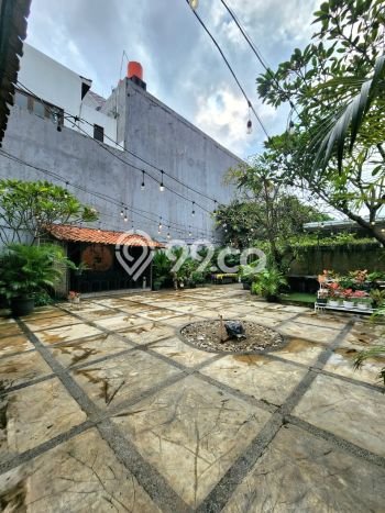 Rumah Elit Modern Tanpa Renovasi di Veteran Jakarta Selatan Rumah Elit Modern Tanpa Renovasi di Veteran Jakarta Selatan