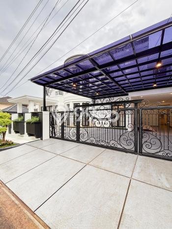 Ready to Use! Luxury House LT 519m2 Desain Modern di Bintaro Ready to Use! Luxury House LT 519m2 Desain Modern di Bintaro