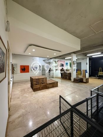 Komersial Dijual Lokasi Stratagis di Kebayoran Baru Jakarta Selatan Cocok untuk Investasi Komersial Dijual Lokasi Stratagis di Kebayoran Baru Jakarta Selatan Cocok untuk Investasi