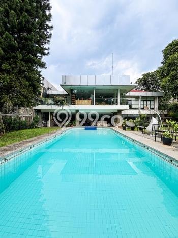 Unit Komersial Dijual di Kemang Jakarta Selatan Luas Tanah 1630m2, Luas Bangunan 1050m2 Unit Komersial Dijual di Kemang Jakarta Selatan Luas Tanah 1630m2, Luas Bangunan 1050m2