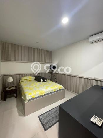 Rumah Mewah LB 194m2 Siap Pakai Desain Elegan di Bintaro, Tangerang Selatan Rumah Mewah LB 194m2 Siap Pakai Desain Elegan di Bintaro, Tangerang Selatan