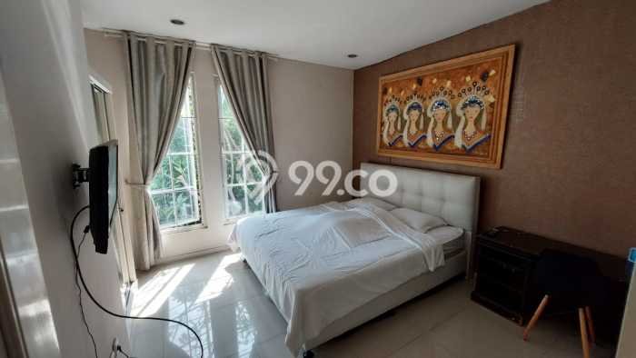 Rumah Kost Dijual di Cilandak, Jakarta Selatan, Spesifikasi 10 KT, 10 KM, 250m2 Rumah Kost Dijual di Cilandak, Jakarta Selatan, Spesifikasi 10 KT, 10 KM, 250m2