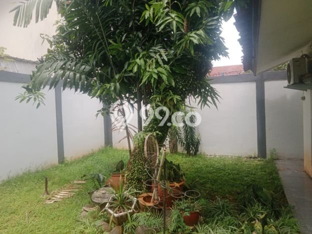 Rumah Luxury Modern Tanpa Renovasi di Tanah Kusir Jakarta Selatan Rumah Luxury Modern Tanpa Renovasi di Tanah Kusir Jakarta Selatan