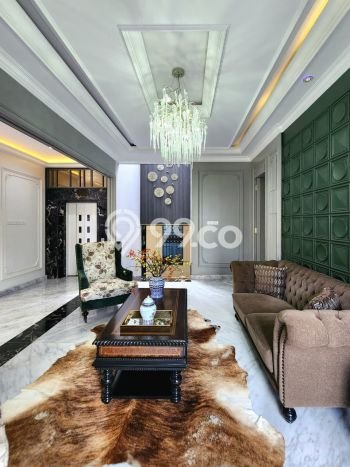 Jual Rumah Luas Elegan Dengan View Eksklusif di Cibubur, Jakarta Timur Jual Rumah Luas Elegan Dengan View Eksklusif di Cibubur, Jakarta Timur