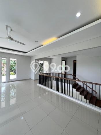 Hunian Elit LB 500m2 Siap Huni Desain Elegan di Kemang, Jakarta Selatan Hunian Elit LB 500m2 Siap Huni Desain Elegan di Kemang, Jakarta Selatan