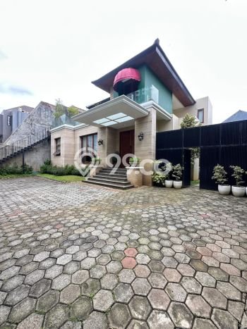 Siap Huni Rumah Mewah 5 Kamar di Cilandak Dekat ke Mana Pun Siap Huni Rumah Mewah 5 Kamar di Cilandak Dekat ke Mana Pun