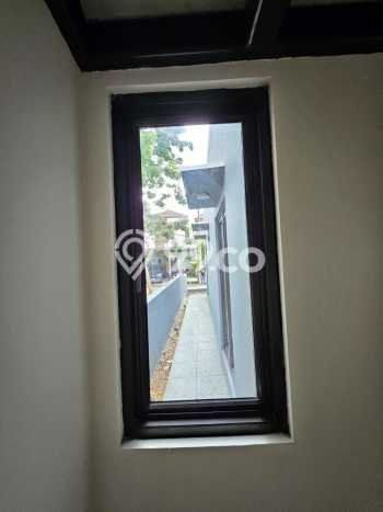 Hunian Mewah LB 90m2 Siap Pakai Desain Elegan di Rempoa, Tangerang Selatan Hunian Mewah LB 90m2 Siap Pakai Desain Elegan di Rempoa, Tangerang Selatan