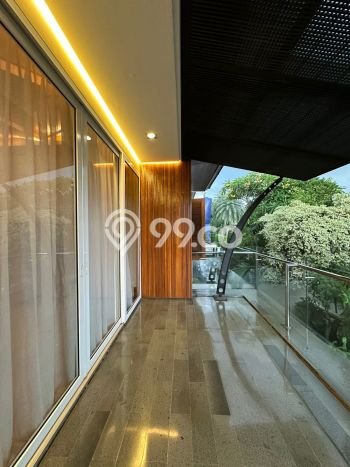Hunian Mewah LB 600m2 Siap Huni Desain Elegan di Pondok Indah, Jakarta Selatan Hunian Mewah LB 600m2 Siap Huni Desain Elegan di Pondok Indah, Jakarta Selatan