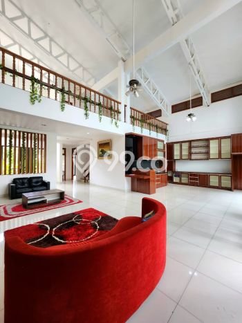 Dijual Rumah Luas Megah Dengan View Eksklusif di Pondok Indah, Jakarta Selatan Dijual Rumah Luas Megah Dengan View Eksklusif di Pondok Indah, Jakarta Selatan