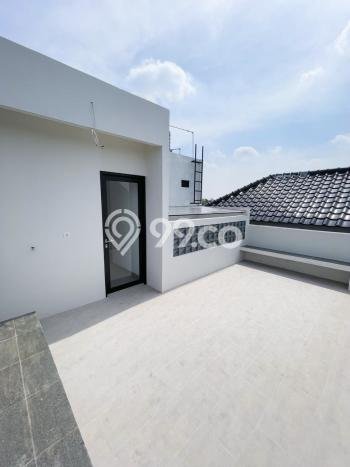 Dijual Rumah 3 Kamar Lokasi Strategis Nyaman dan Strategis di Jagakarsa Dijual Rumah 3 Kamar Lokasi Strategis Nyaman dan Strategis di Jagakarsa