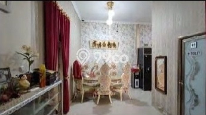 For Sale Rumah 5 Kamar Lokasi Ideal Bagus dan Strategis di Kemuning For Sale Rumah 5 Kamar Lokasi Ideal Bagus dan Strategis di Kemuning