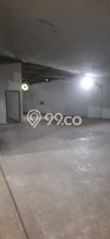 Gudang Bagus Dijual LB 300m2 Lokasi Strategis Jakarta Barat Area Cocok untuk Bisnis Gudang Bagus Dijual LB 300m2 Lokasi Strategis Jakarta Barat Area Cocok untuk Bisnis