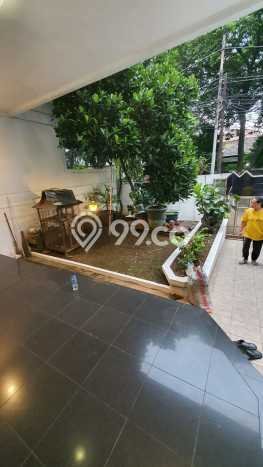Siap Huni Rumah Mewah 5 Kamar di Kebayoran Baru Dekat ke Mana Saja Siap Huni Rumah Mewah 5 Kamar di Kebayoran Baru Dekat ke Mana Saja